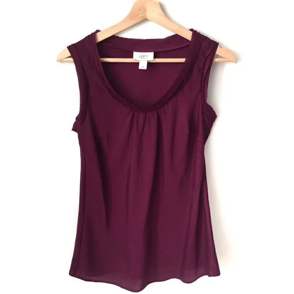 Ann Taylor LOFT Petites Purple Top in Size Small P